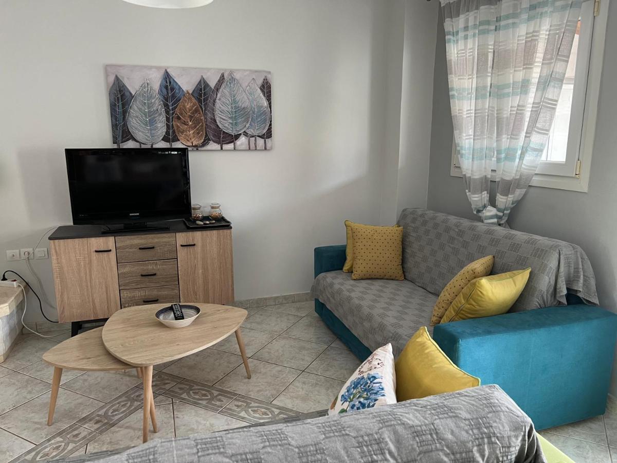 Apartment Efi Néa Péramos 外观 照片